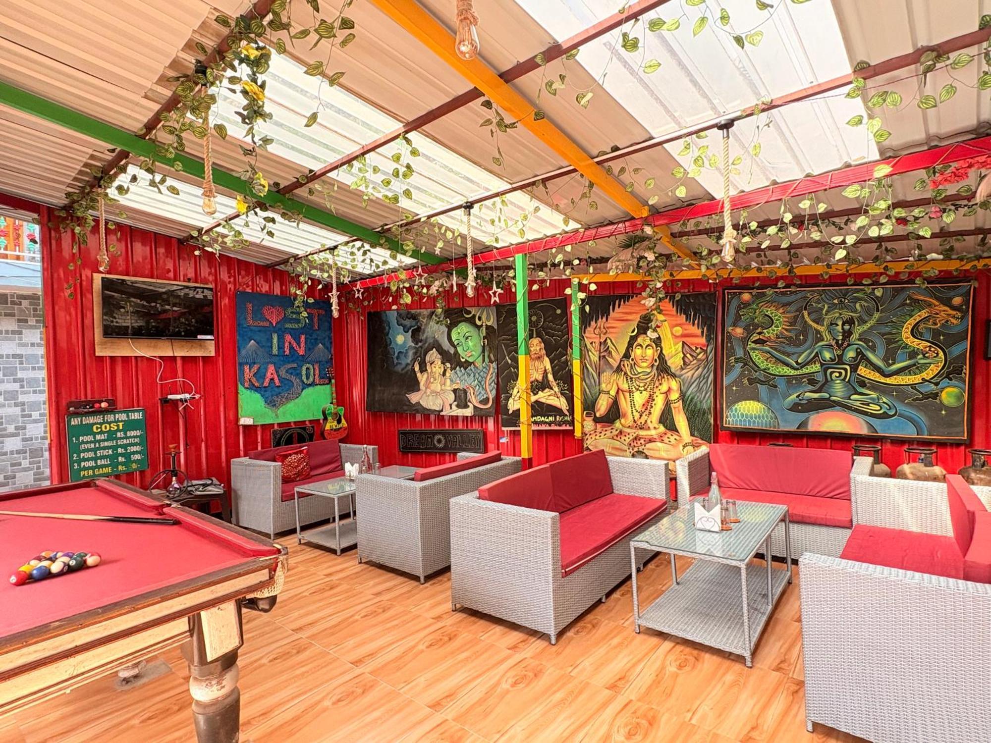 Hotel Pablo Escobar Касоль Экстерьер фото
