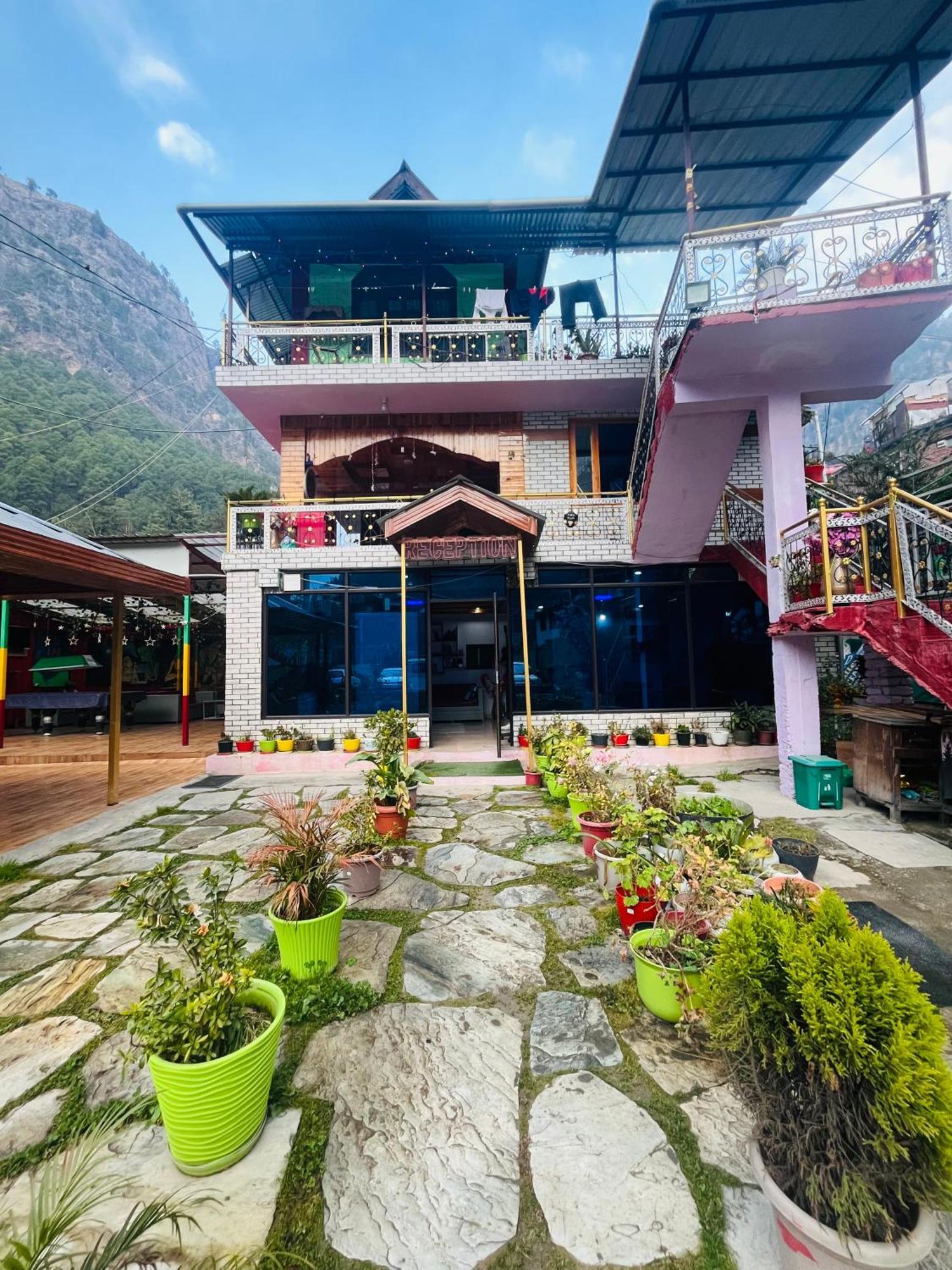 Hotel Pablo Escobar Касоль Экстерьер фото