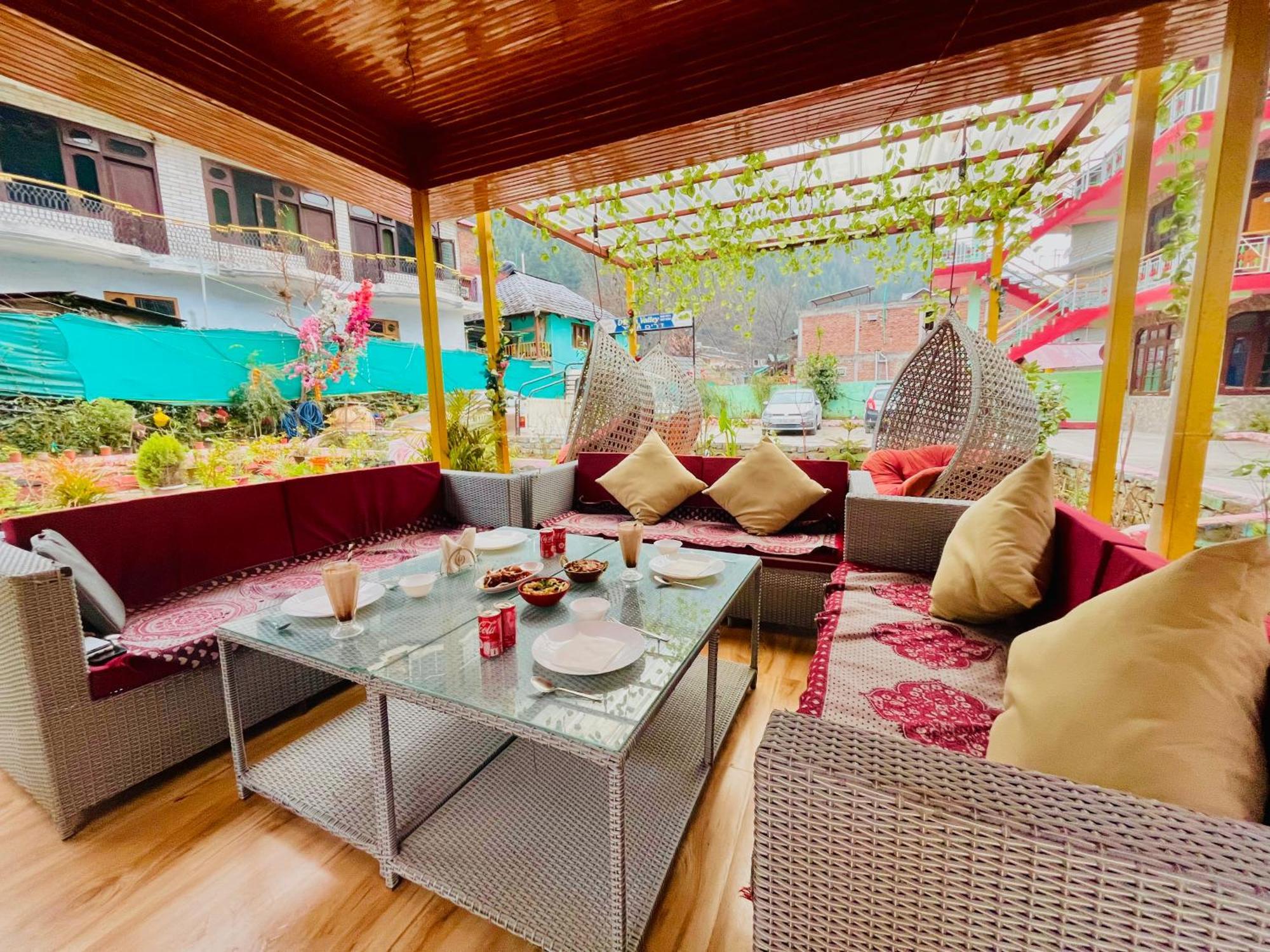 Hotel Pablo Escobar Касоль Экстерьер фото